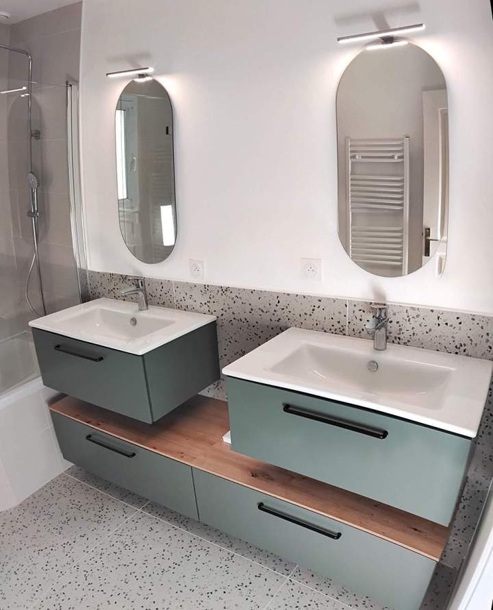 Conception et réaménagement de salles d'eau sur mesure