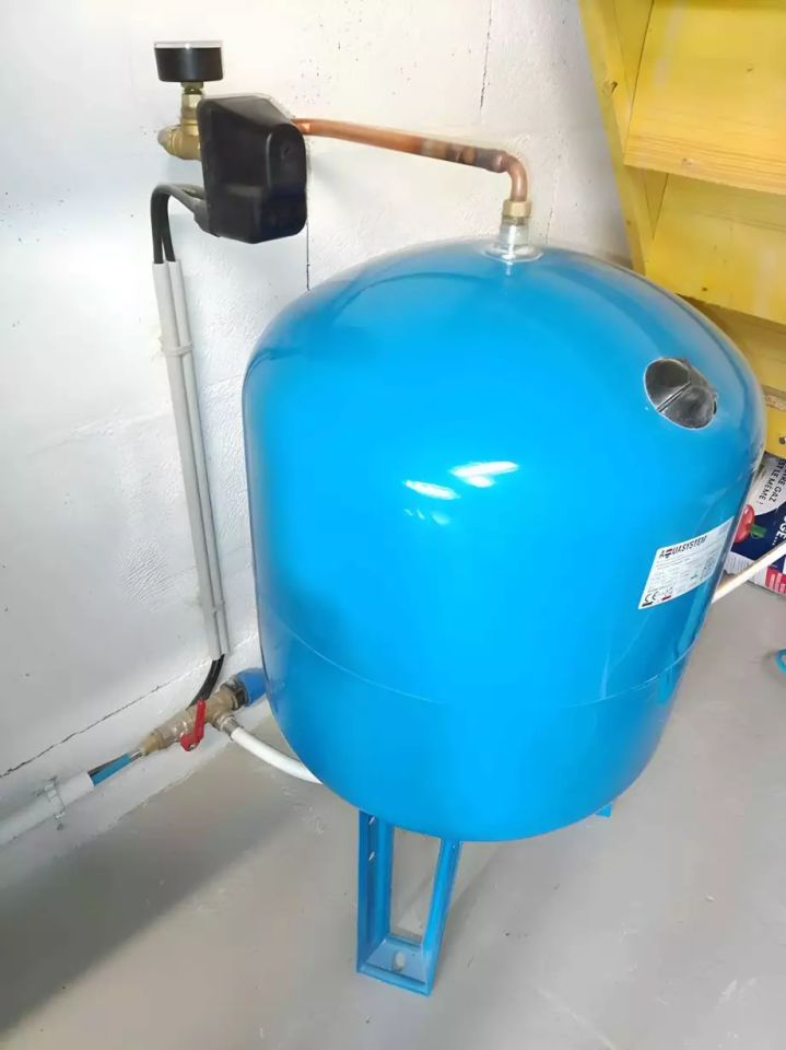 Réservoir à vessie Aquasystem, Treillières